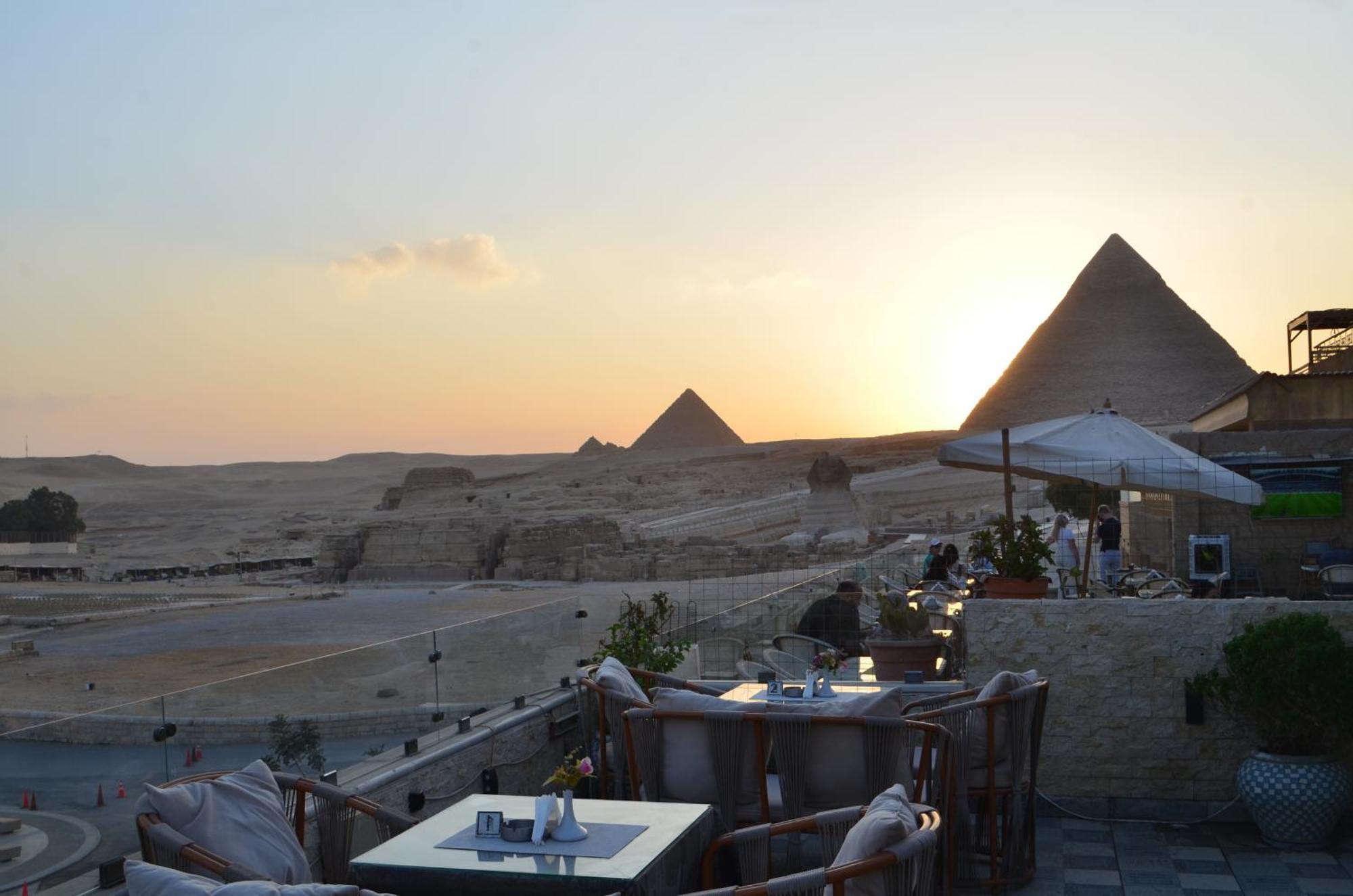 Queen Cleopatra Pyramids View Kafrat al Jabal Ngoại thất bức ảnh
